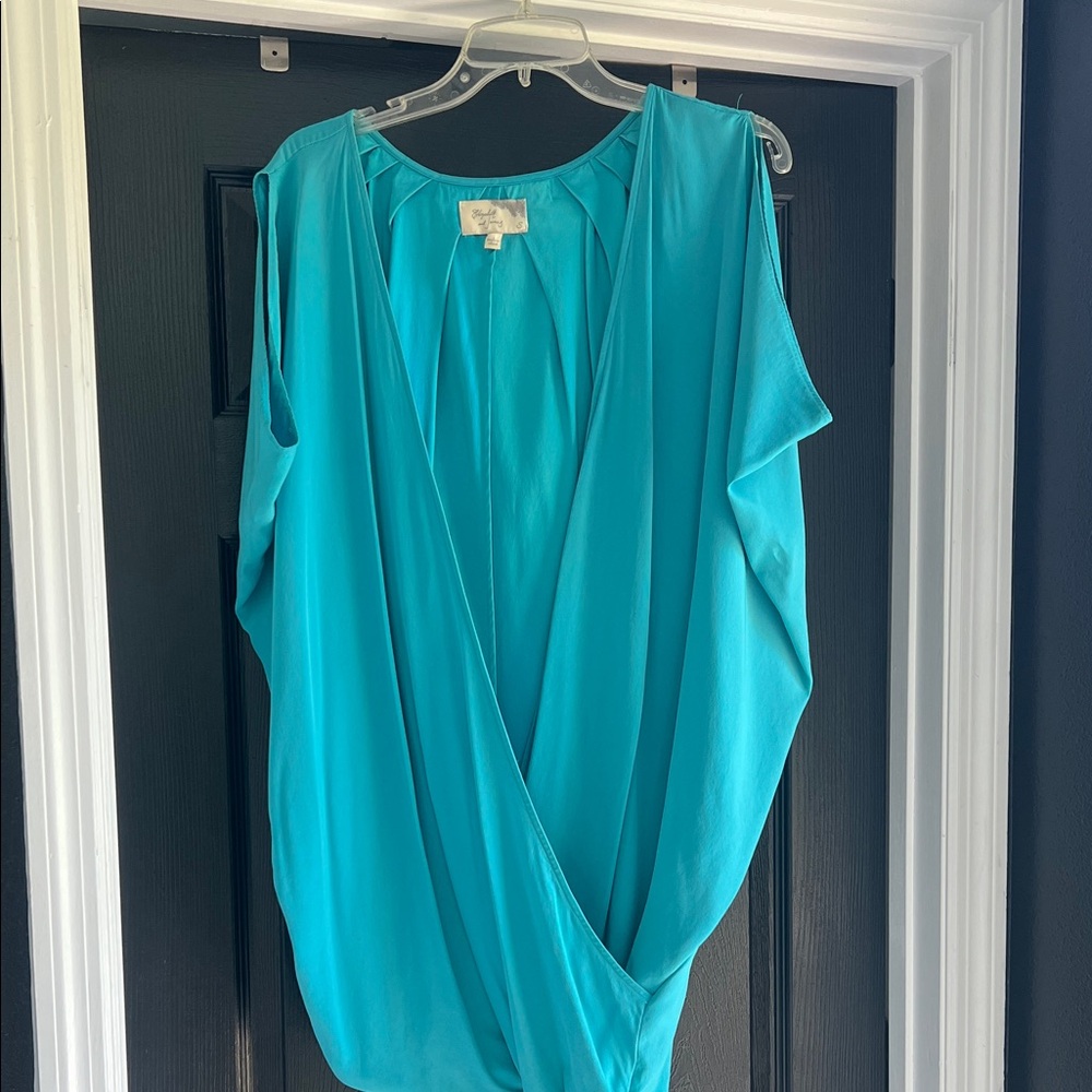 Elizabeth and James Elegant Turquoise Drape Top/Dress